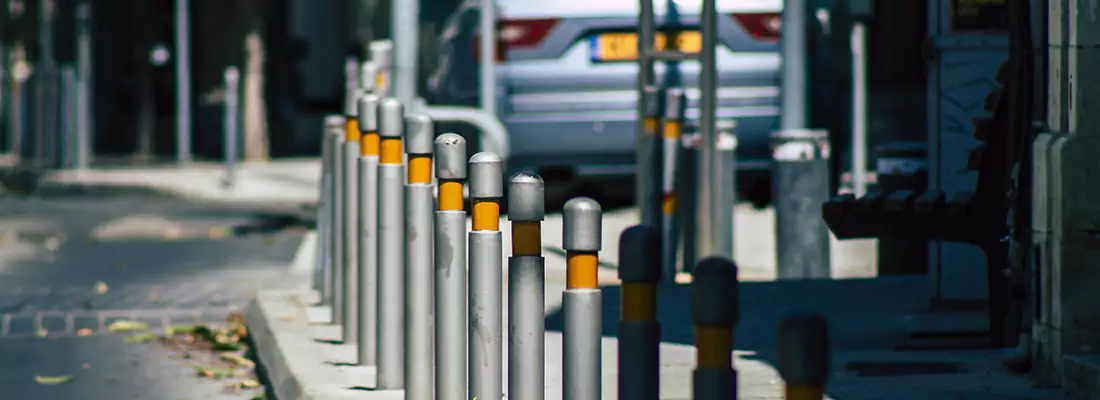 Safe and Convenient Retractable Barrier Column Systems for Properties in Fort Walton Beach, FL